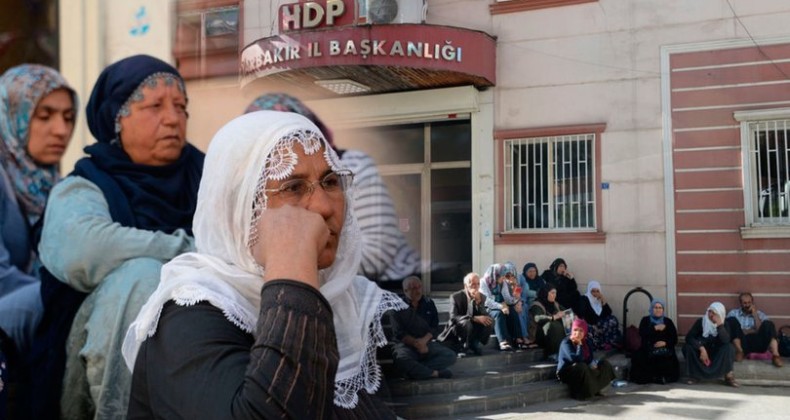 Çocuğu dağa kaçırılan anneler, HDP binası önünde eylem yapıyor