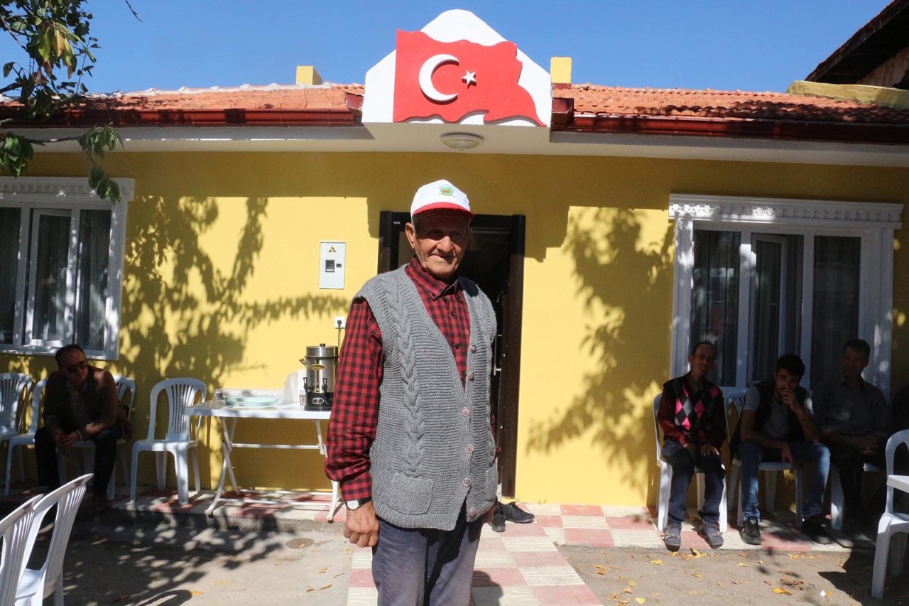 İşadamından ihtiyaç sahibi aileye ev
