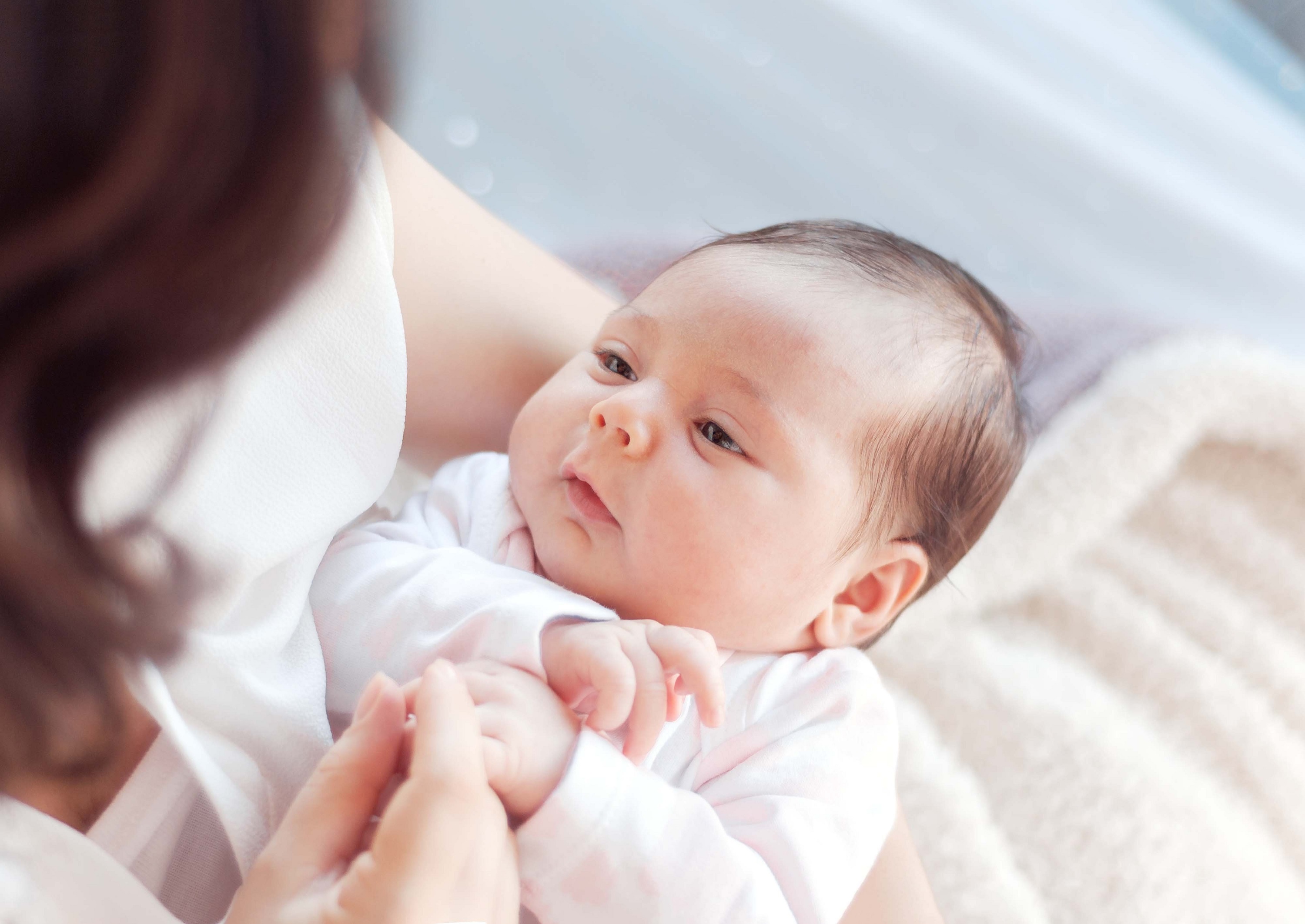 Emzirmek bebeğin özgüvenini arttırıyor