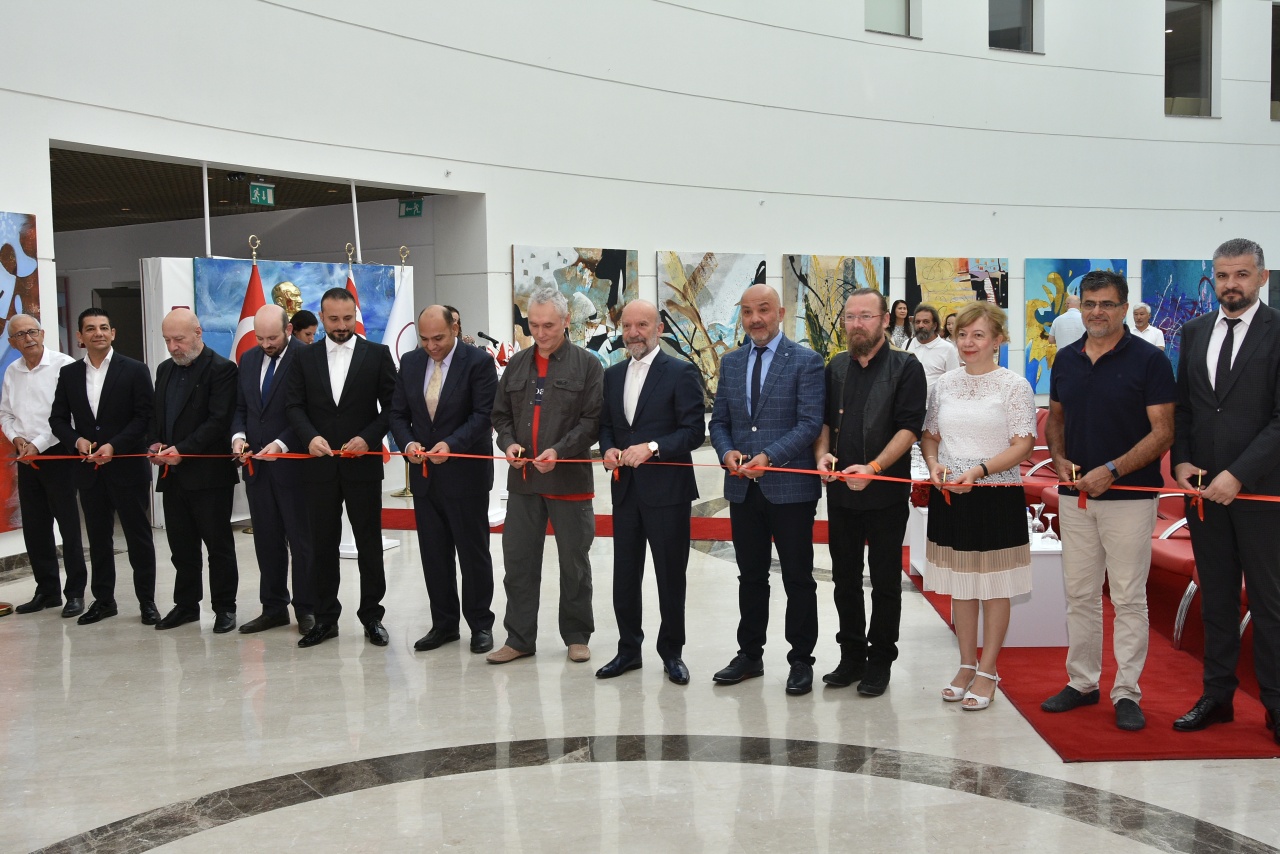 Kazakistanlı dört ressamın sergisi açıldı