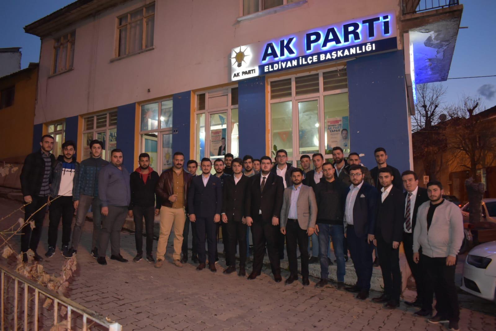 AK Gençlik, İlçe Teşkilatlarını Ziyaret Etti.