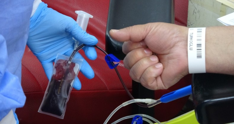 “İyileşen COVID-19 hastalarının kanı tedavi için öneriliyor”