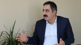 Prof. Ayhan: “Lübnan küçük bir Ortadoğu’dur”