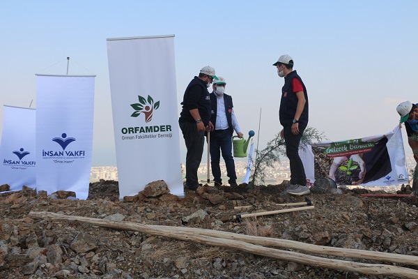 İnsan Vakfı ve ORFAMDER, 81 İlde 81 Bin Fidanı Toprakla Buluşturdu