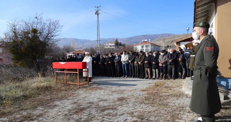 Uz.Çvş. Hüseyin Bozel Son Yolculuğuna Uğurlandı