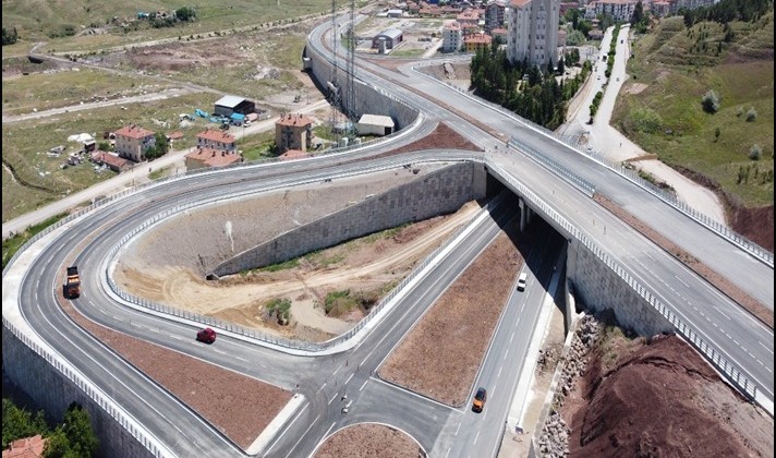 Çankırı’da yapımı devam eden projeler incelendi