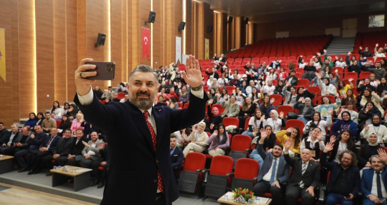RTÜK Başkanı Şahin, ‘Yeni Medya ve İletişim Kampı’na konuk oldu