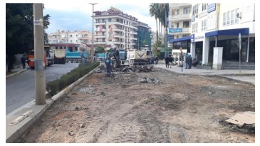 BAŞKENT KAVŞAĞI İLE YUNUS EMRE CADDESİ ARASI YENİLENİYOR