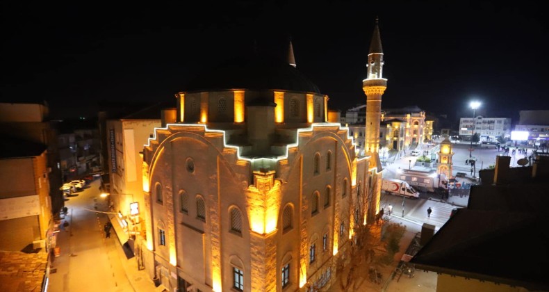 Aydınlatmalar Hacı Bektaşi Kurşunlu Camii’nin İhtişamını Ortaya Çıkarttı
