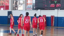 İpekyolu kız basketbol takımlarından büyük başarı