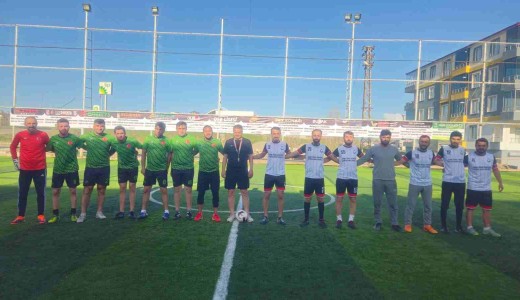 Ağrı’da geleneksel öğretmenler arası futbol turnuvası başladı – Birlik Haber Ajansı- Türkiye’nin Haber Ağı