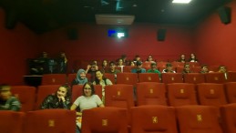 İlk defa sinemaya gittiler