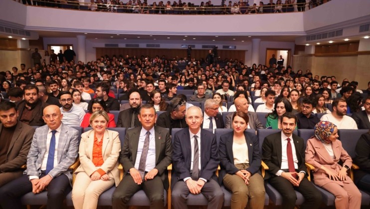 Çankaya Belediyes Başkanı Güner Bilkent Üniversitesi Gençlik Buluşması’na katıldı