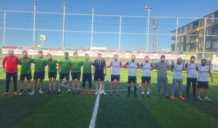 Ağrı’da geleneksel öğretmenler arası futbol turnuvası başladı
