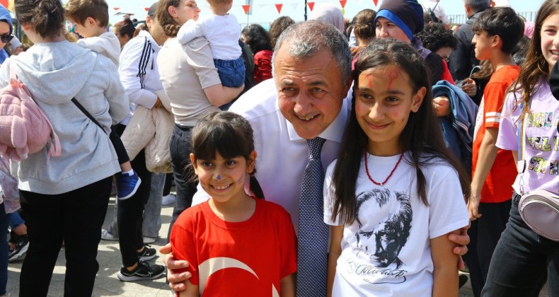 Ardeşen Belediyesinden Birinci Çocuk Şenliği etkinliği yapıldı