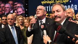 İYİ Parti Genel Başkanı Müsavat Dervişoğlu oldu