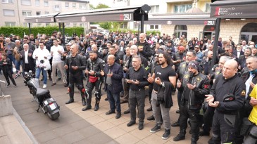 Almanya’da Motosiklet tutkunları DİTİB Camii’nde sezon açtı