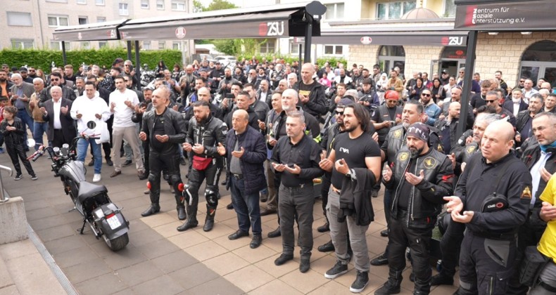 Almanya’da Motosiklet tutkunları DİTİB Camii’nde sezon açtı