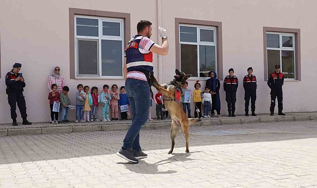 Jandarmanın 185’inci kuruluş yıldönümünde çocuklara özel etkinlik