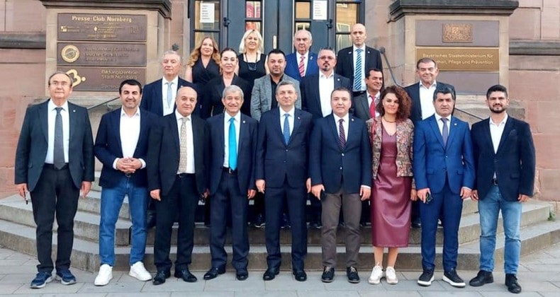 Antalya Valisi Hulusi Şahin ve AGC üyeleri Almanya’da Basın kuruluşlarıyla buluştu – Birlik Haber Ajansı- Türkiye’nin Haber Ağı