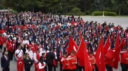 19 Mayıs Yurtta Coşkuyla Kutlanacak