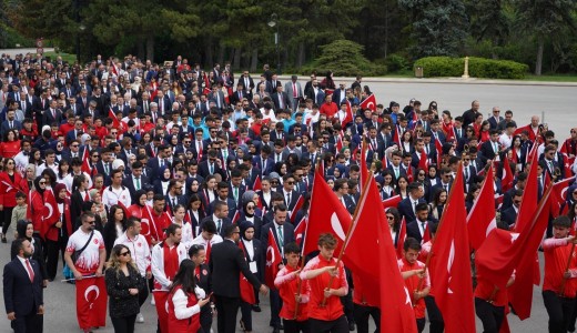 19 Mayıs Yurtta Coşkuyla Kutlanacak