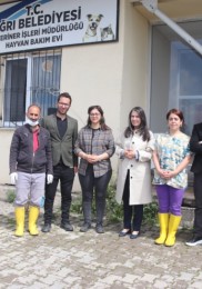 Önceki dönemlerde kaderine terk edilen Hayvan Bakım Evini yeniliyoruz