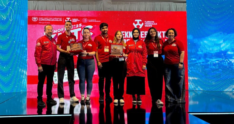 TEKNOFEST KKTC’de ÇOMÜ rüzgârı: AquaVio takımı “Ticarileştirme Potansiyeli Ödülü”nü kazandı – Birlik Haber Ajansı