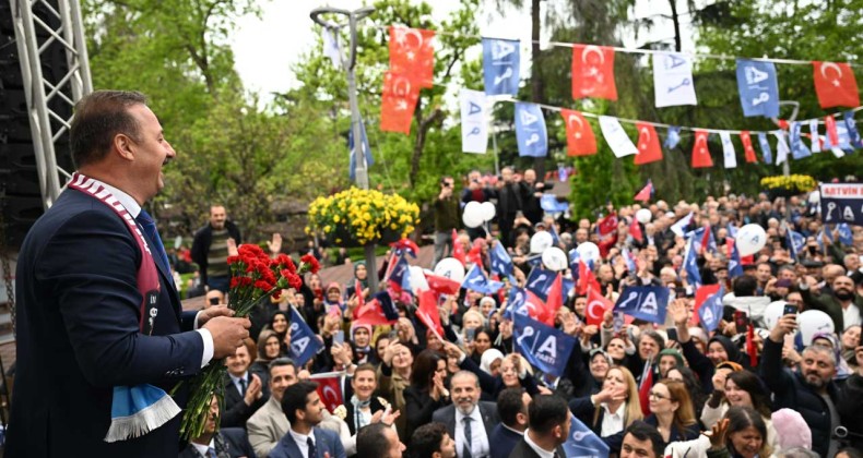Yavuz Ağıralioğlu, Trabzon’dan seslendi: Bitireceğim dediğiniz fakirliği yönetiyorsunuz – Birlik Haber Ajansı