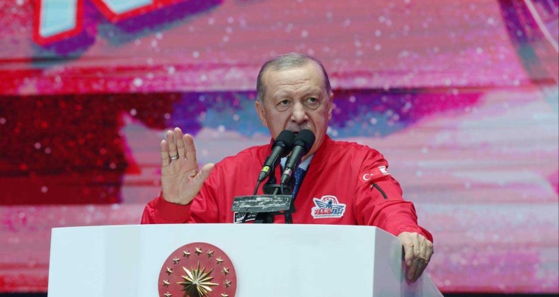 Cumhurbaşkanı Erdoğan’dan KKTC’de sert mesaj: “Başörtüsüne dokunan karşısında bizi bulur” – Birlik Haber Ajansı