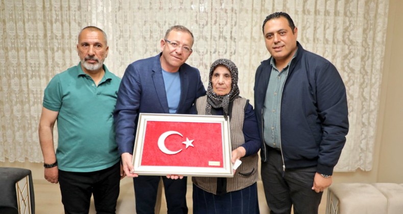 Vali Ziya Polat’tan Anneler Günü’nde şehit annelerine anlamlı ziyaret – Birlik Haber Ajansı