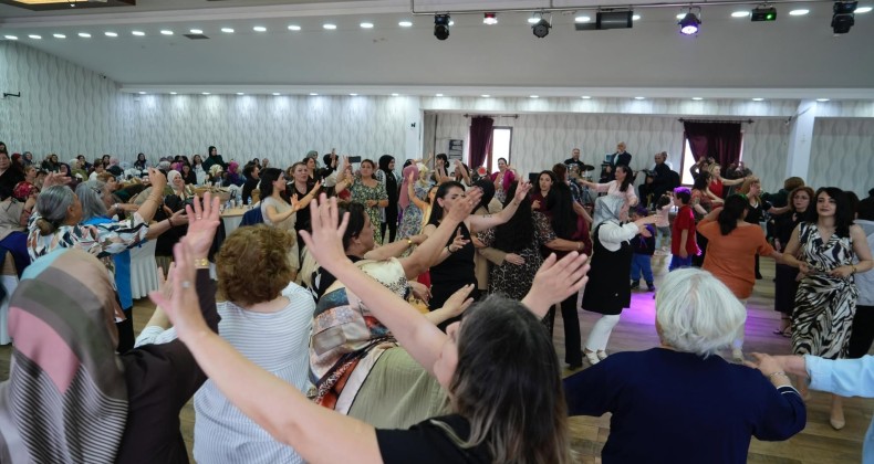 Kars’ta Anneler Günü etkinliği düzenlendi – Birlik Haber Ajansı