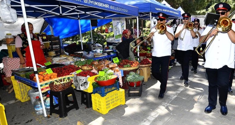 İzmir’de Dünya Çiftçiler Günü coşkusu yaşandı – Birlik Haber Ajansı