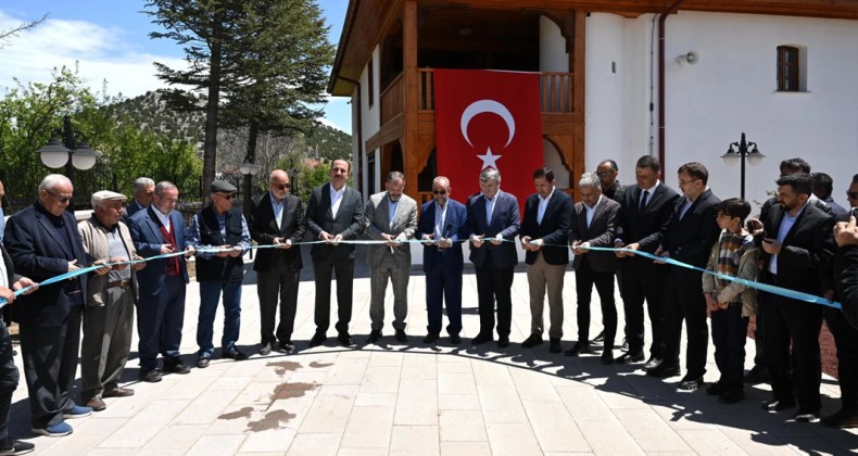 Konya’da Ecevitzade Kadı Mehmed Efendi Camii açıldı – Birlik Haber Ajansı