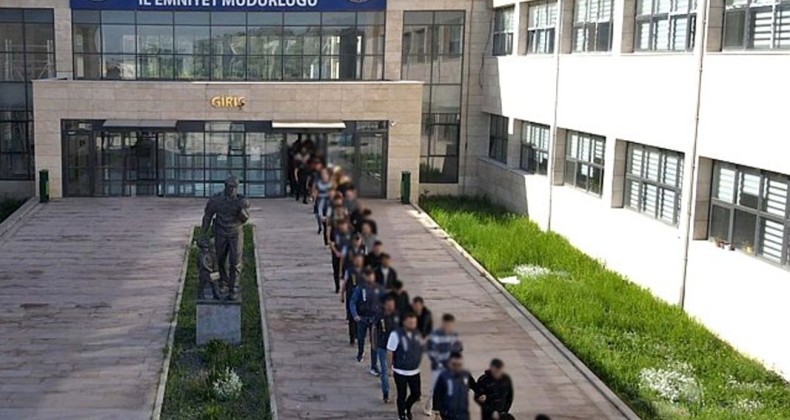 Cumhuriyet tarihinin en büyüğü Afyon merkezli yapıldı! Dolandırıcılık çetesi çökertildi – Birlik Haber Ajansı