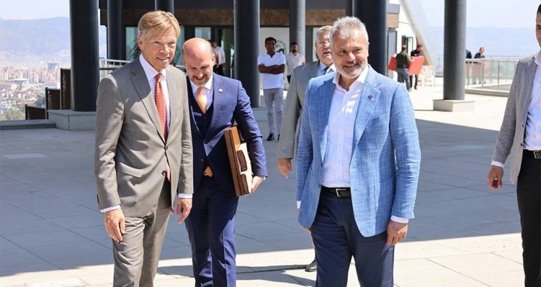 Hollanda’nın önceliği Hatay – Birlik Haber Ajansı