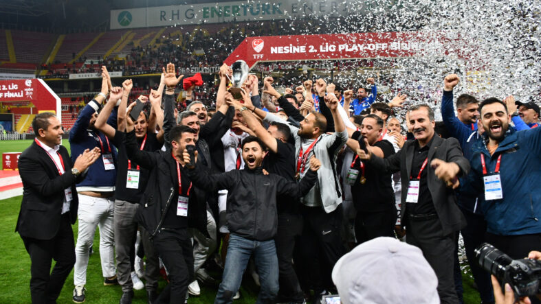 Vanspor, 1.Lig'e çıktı
