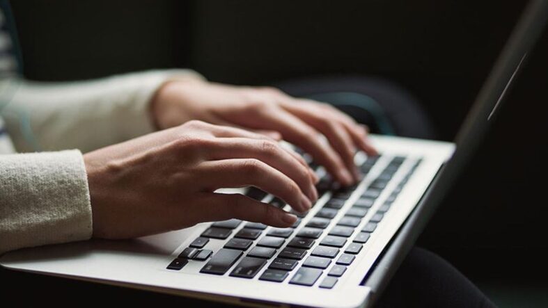 Yapay zeka aracılığıyla bilgisayarınıza sızıyor: Verilerinizi gözden geçirin!