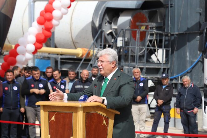 Çankırı’da Asfalt Plenti Açıldı: Akbaşoğlu’ndan Büyük Müjdeler Geldi